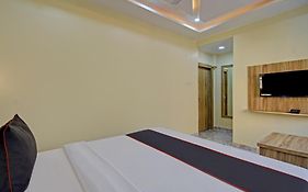 Collection O Ketan Regency Near Acropolis Mall